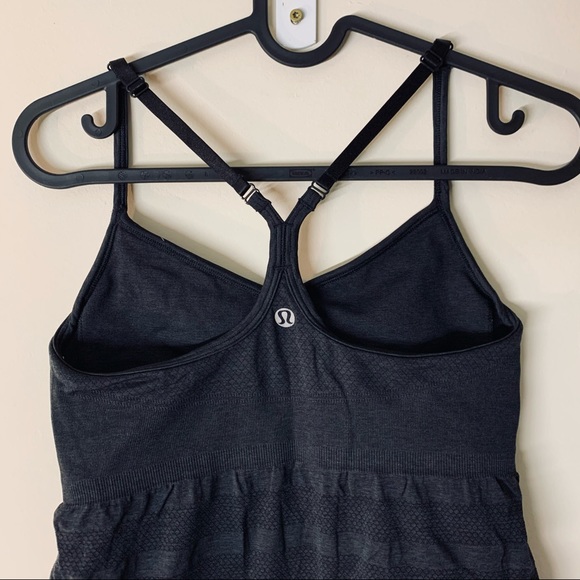 Lululemon Active Tank in Charcoal Grey S - Picture 6 of 7